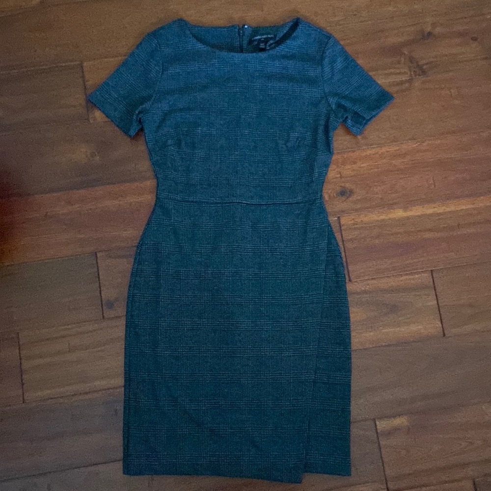 Banana Republic gray and black houndstooth dress
